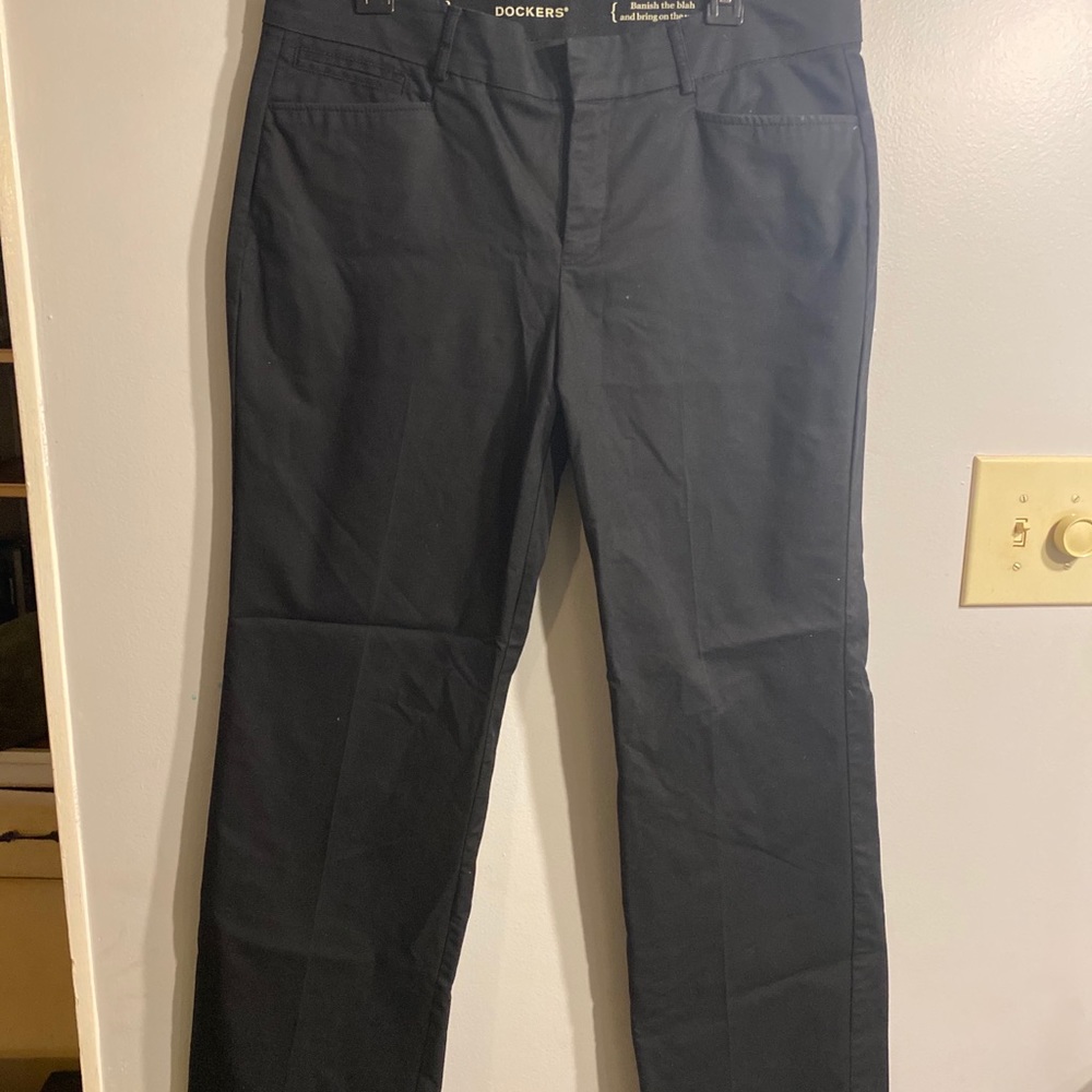 Black Dockers Capris